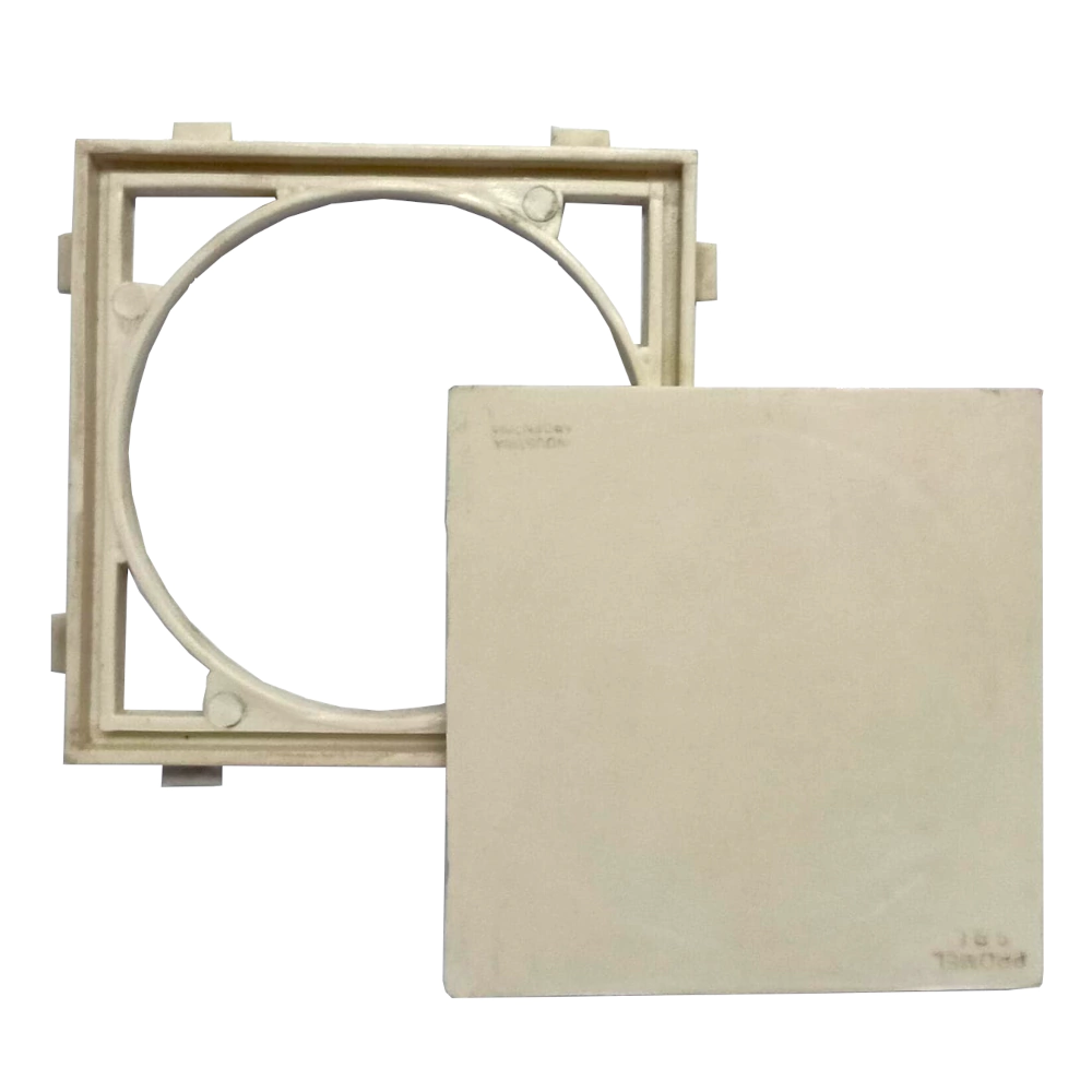 Tapa Ciega Con Marco Pvc 10 X 10 Cm